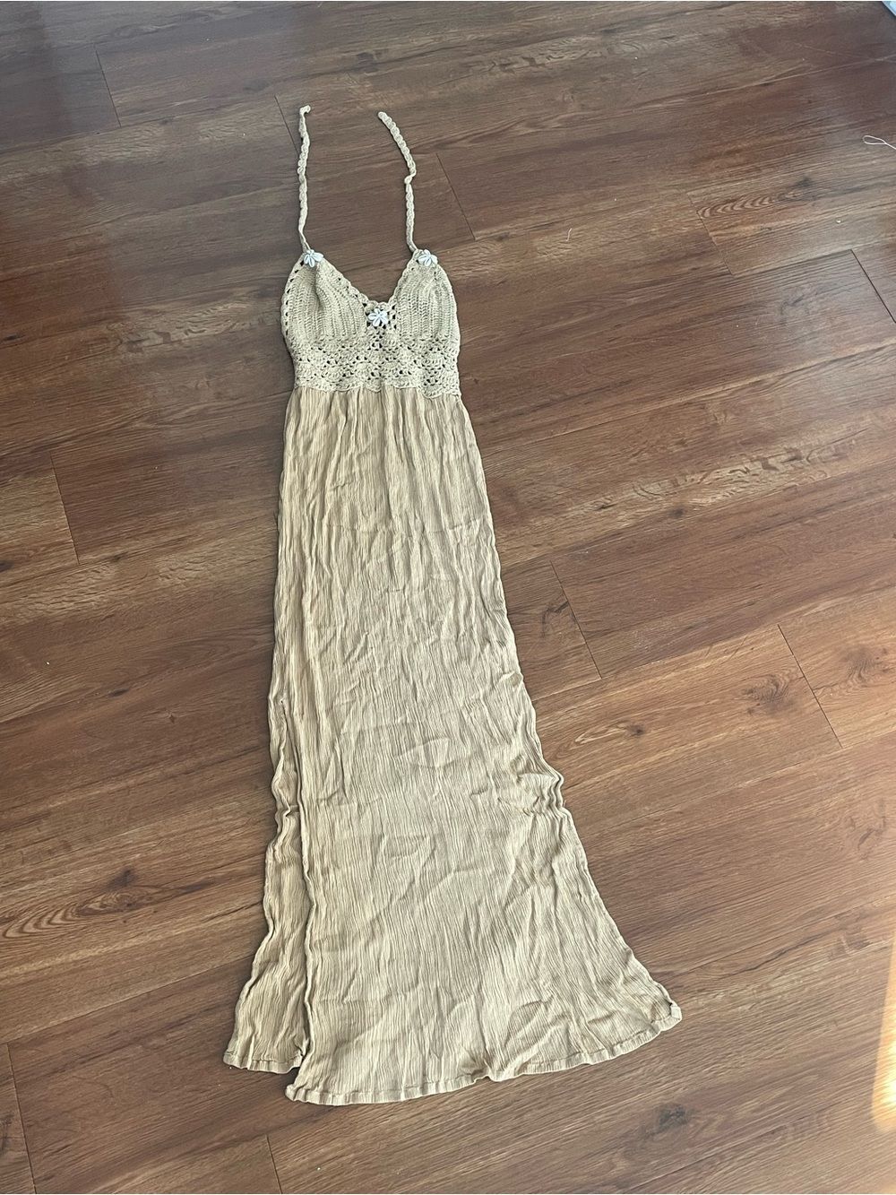 Sand Halter Shell Dress - Picture 2 of 8